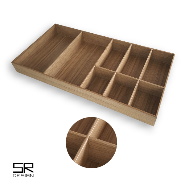 Storage Box K80 mit Boden. Inkl. freie Facheinteilung. Eiche.